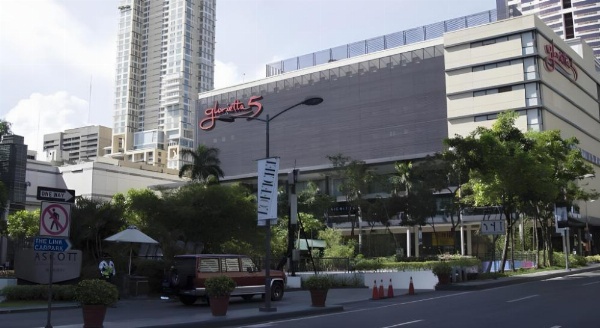 Crown Regency Hotel Makati image 1